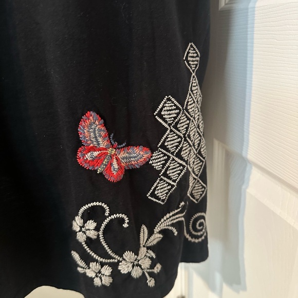 Johnny Was Embroidered Tunic Top - Picture 4 of 12